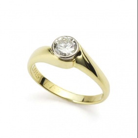 18k Yellow Gold Round Diamond Ring 0.45ct L/VS2